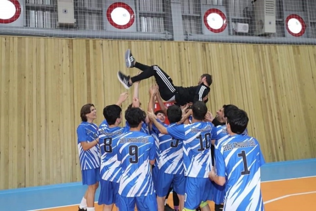 Gebze Anadolu Lisesi Cumhuriyet Kupası’nda birinci oldu