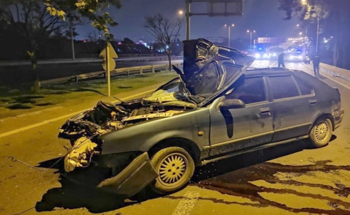 İstanbul'da polisten kaçan sürücü Kocaeli'de kaza yaptı