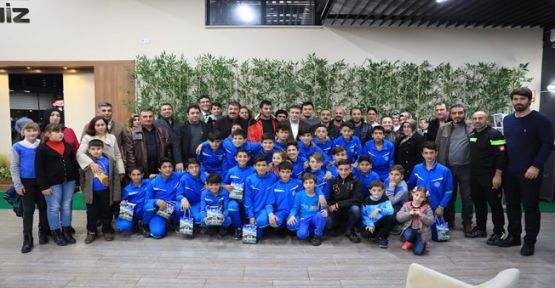 Başkan Demirci U-14 Futbol Takımını Yalnız Bırakmadı