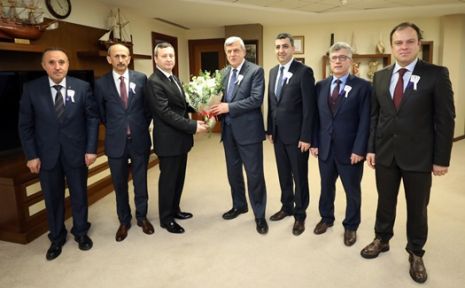 Başkan Karaosmanoğlu,  Vergi Haftası’nı kutladı