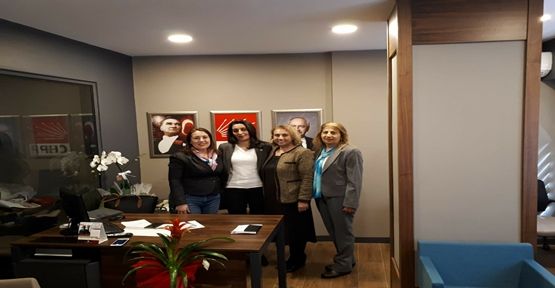 CHP Gebze’den il kadın kolları başkanına ziyaret