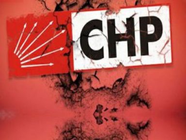 CHP İlçe yönetimi istifa etti