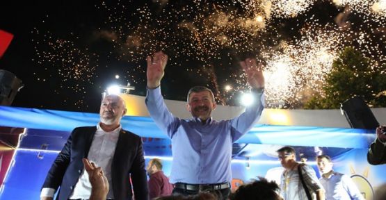 Darıca'da Seçim Sonucu Kutlandı