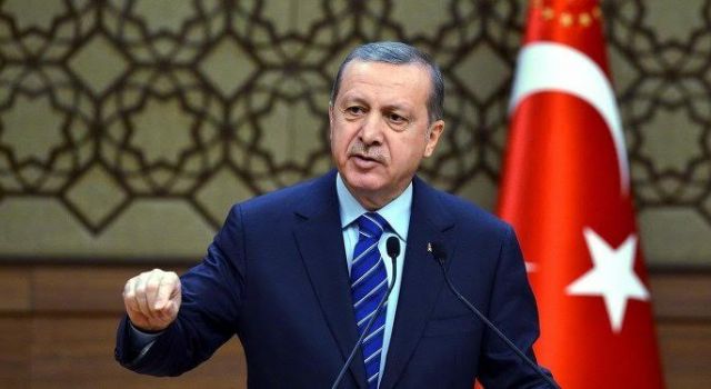 Erdoğan: “Batı kendi değerleri ile çelişiyor“
