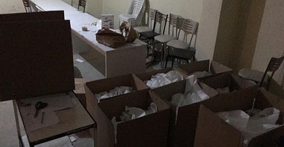 Gebze ilçesinde kaçak üretilen 15 bin maskeye el konuldu