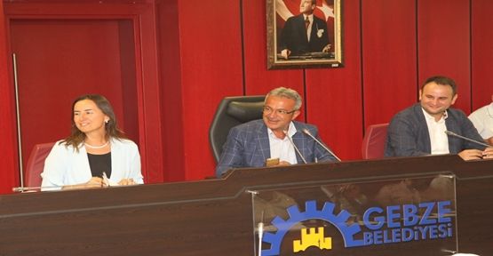  Gebze’de Ağustos Meclisi yapıldı