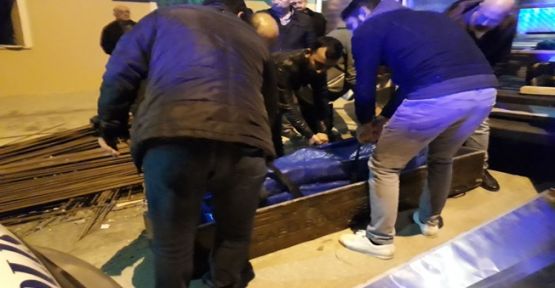 Gebze'de  bir kişi evinde ölü bulundu.