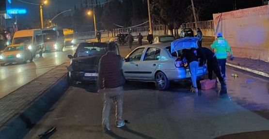 Gebze'de zincirleme kaza ;2 yaralı!