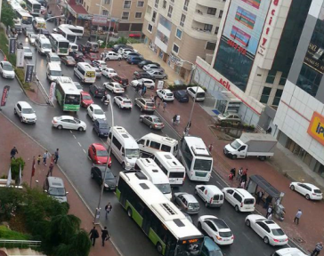 Gebze'den  trafik manzarası 