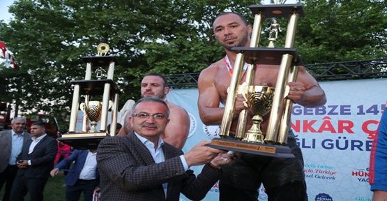 Hünkâr Çayırında Şampiyon Ali Gürbüz