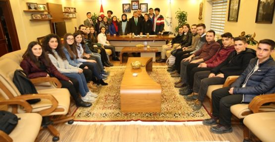  Karabacak Darıca Gençlik Konseyi'ni ağırladı