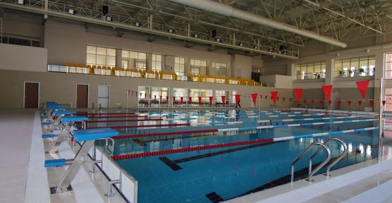 Karamürsel yarı olimpik yüzme havuzu hizmete giriyor