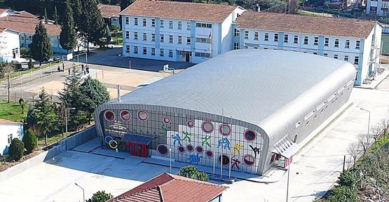 Karamürsel’e Avrupa standartlarında spor salonu