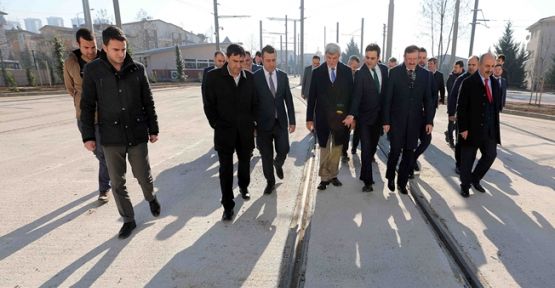 Karaosmanoğlu, İzmit Metro Projesi için Cumhurbaşkanından destek istedi!