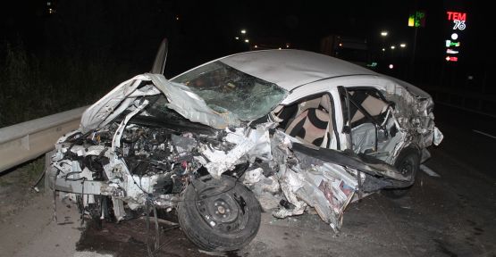 Kaza yapan otomobilin hız göstergesi 200'de takılı kaldı