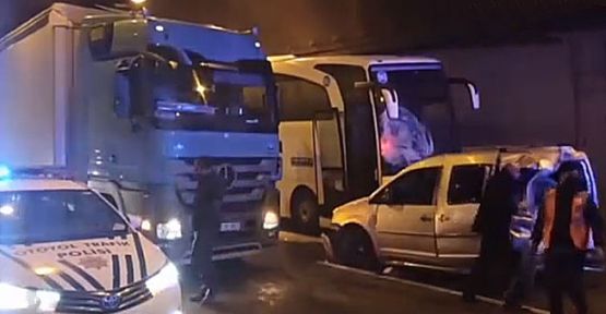 Kocaeli'de zincirleme trafik kazası : 5 yaralı!