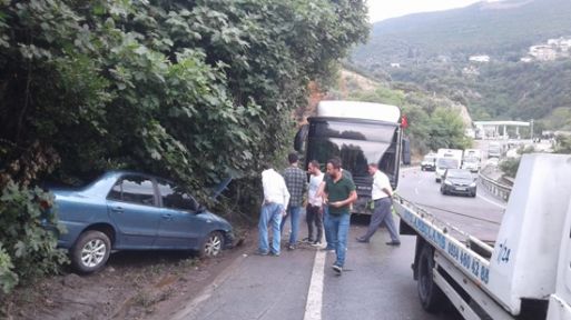  Kocaeli'de zincirleme trafik kazası: 6 yaralı