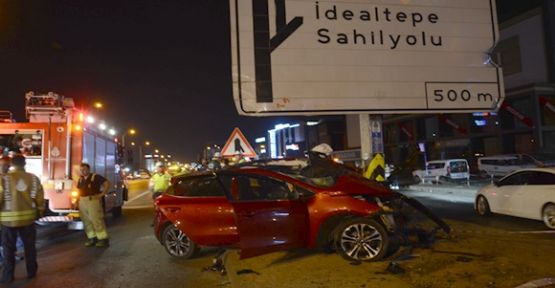 Maltepe'de trafik kazası: 2 yaralı
