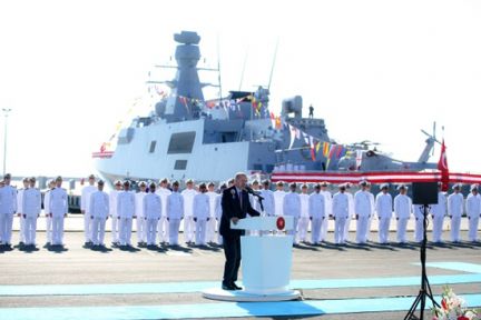  Milli savaş gemisi “Kınalıada“ Deniz Kuvvetlerine teslim edildi