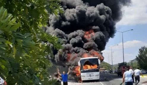 Yolcu otobüsü Yandı! 5 kişi hayatını kaybetti.