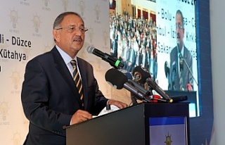 AK Parti Genel Başkan Yardımcısı Mehmet Özhaseki...