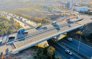 Çayırova Turgut Özal Köprüsü’nde trafik yoğunluğu...