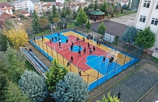 Büyükşehir’den 120 okula daha basketbol ve voleybol...
