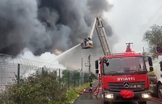 Vali Yavuz fabrika yangınında son durumu açıkladı