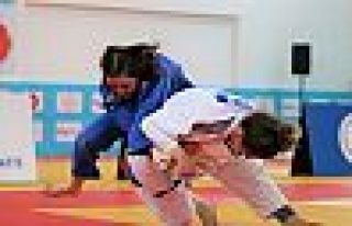 Judoculardan 10 Türkiye derecesi