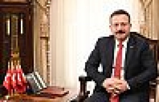 Vali Aksoy İstiklal Marşı'nın kabulünü kutladı