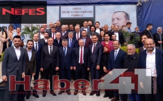 AK Parti Kocaeli milletvekili adayları Gebze'de sahaya çıktı