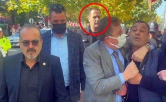 Lütfü Türkkan ile birlikte şehit yakınına küfür eden İYİ Partili Hüseyin Tarık Arda gözaltına alındı