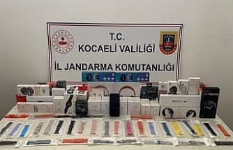 Jandarma ekipleri 180 bin TL değerinde kaçak elektronik eşya ele geçirdi